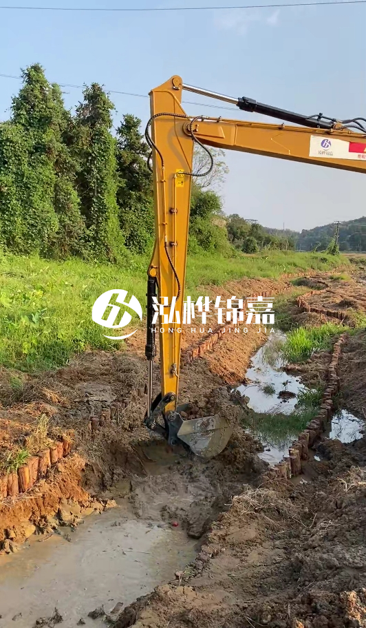 淄博河道清淤專業(yè)施工-打完木樁后清淤如何防止木樁損壞？