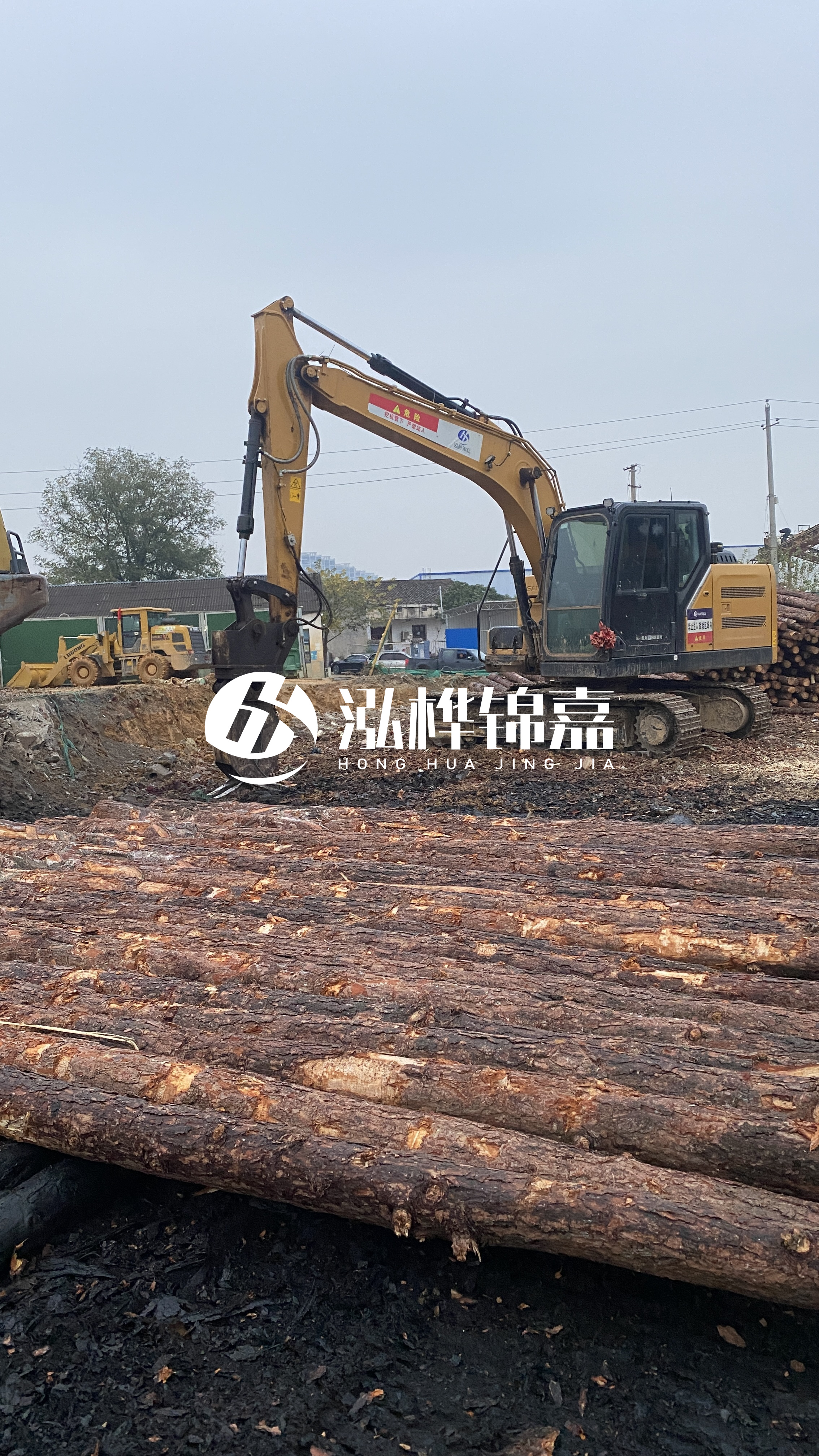 來賓松木樁源頭廠家-木樁打土里怎么加固？