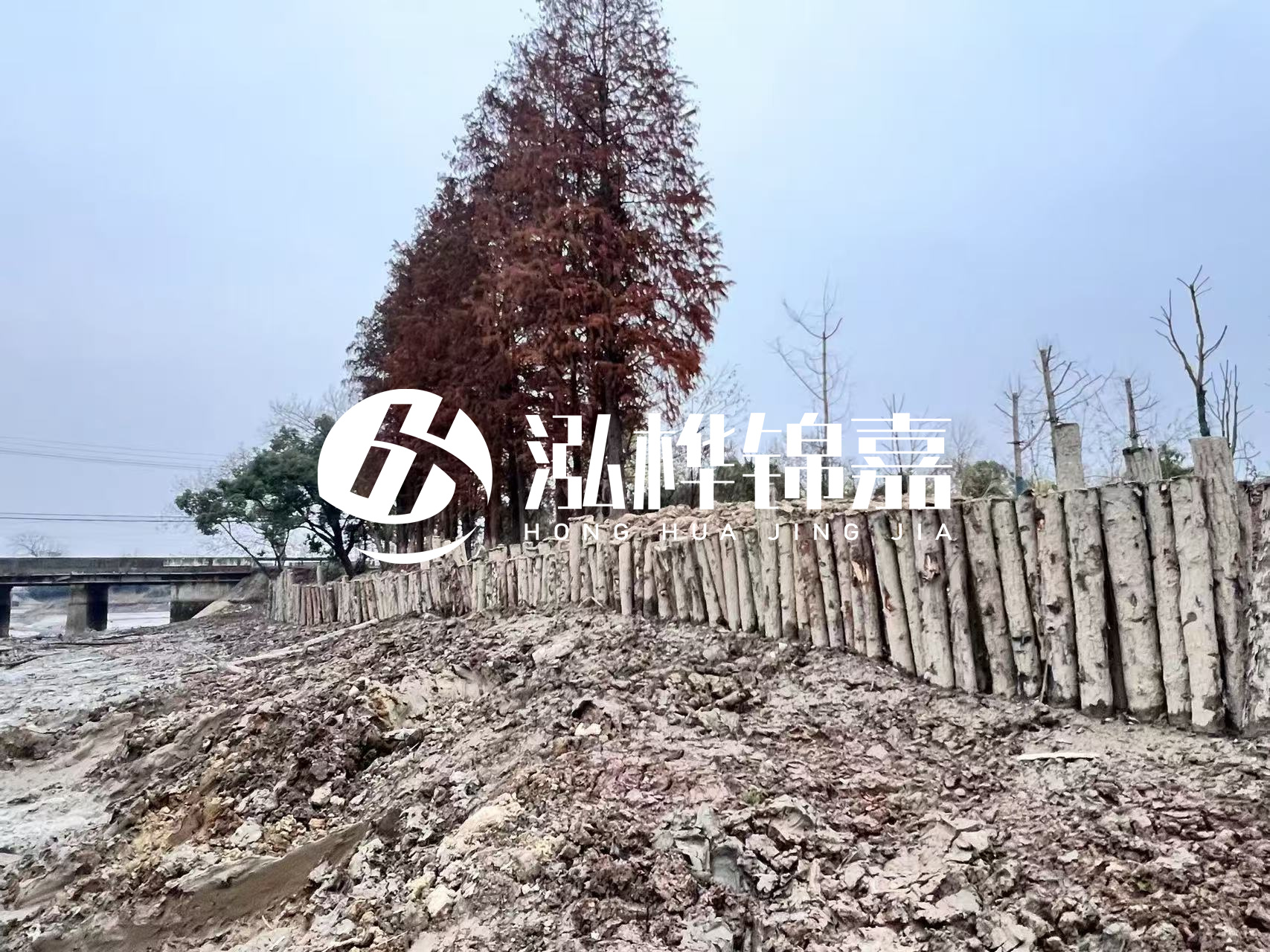 平?jīng)鐾跈C(jī)打木樁專(zhuān)業(yè)施工-松木樁工程量怎么計(jì)算的？