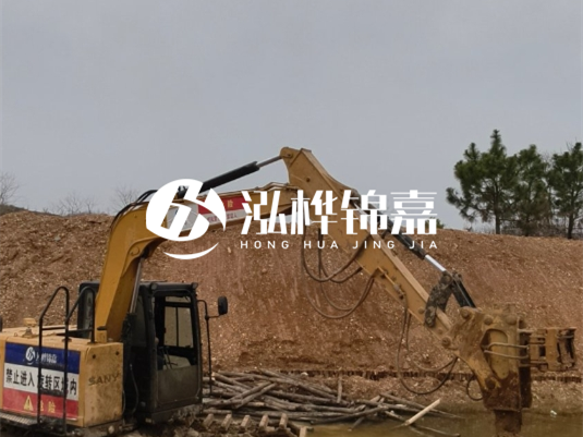 4 米防汛木樁多少根可以送貨上門？3 米松木樁 11-13 公分價(jià)格是多少？