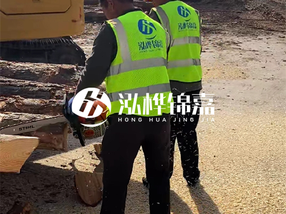 護(hù)坡木樁哪里有的買？2米松木樁直徑14價格多少錢？