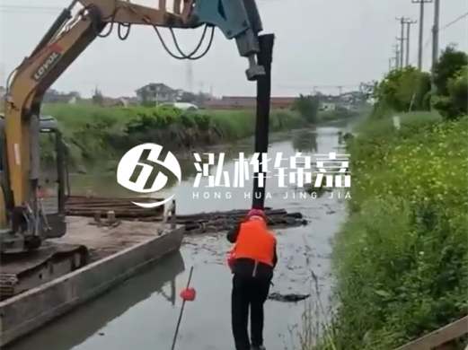 水挖打木樁專業(yè)團(tuán)隊(duì)泓樺錦嘉-最大可以打幾米的木樁？
