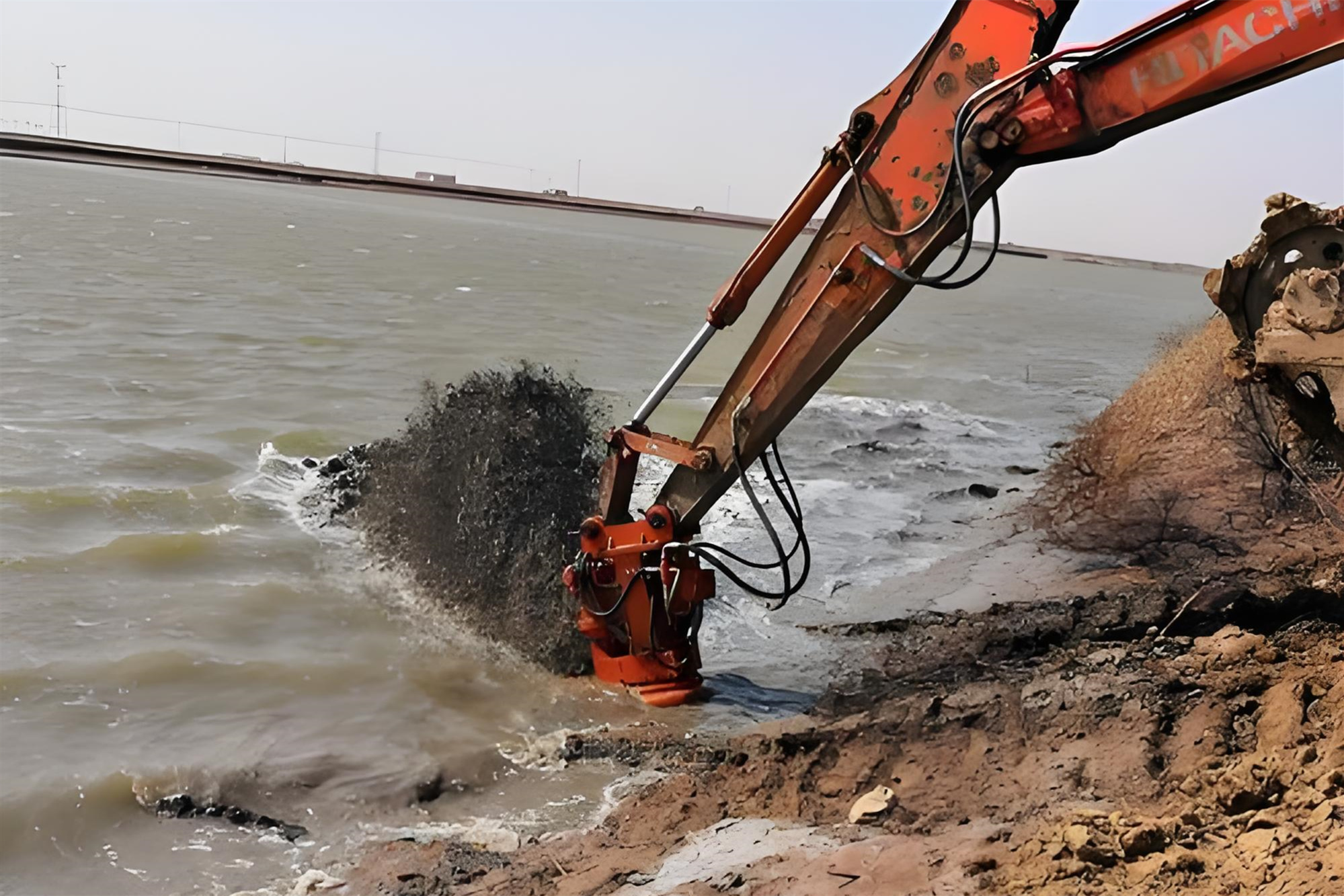 廣西貴港挖機(jī)清淤施工隊(duì) - 挖機(jī)清淤每立方成本怎么計(jì)算？