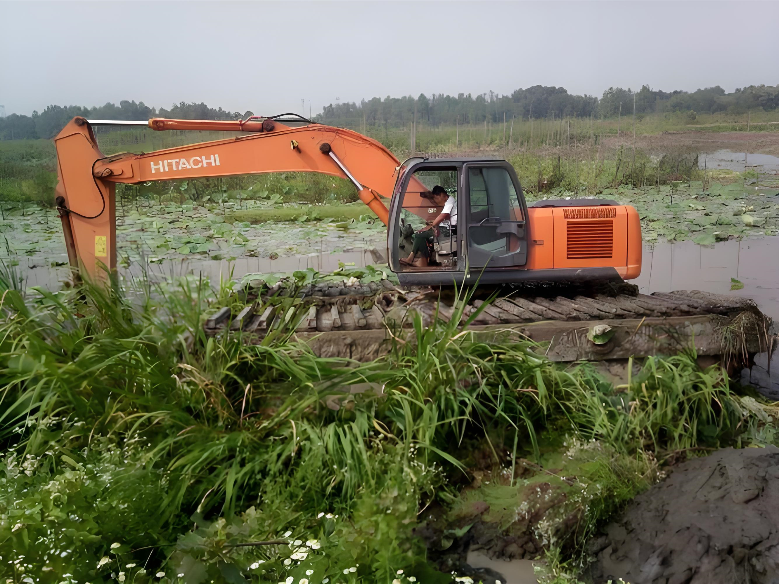 甘肅酒泉水上挖機(jī)清淤施工隊(duì) - 挖機(jī)清淤的費(fèi)用怎么計(jì)算？