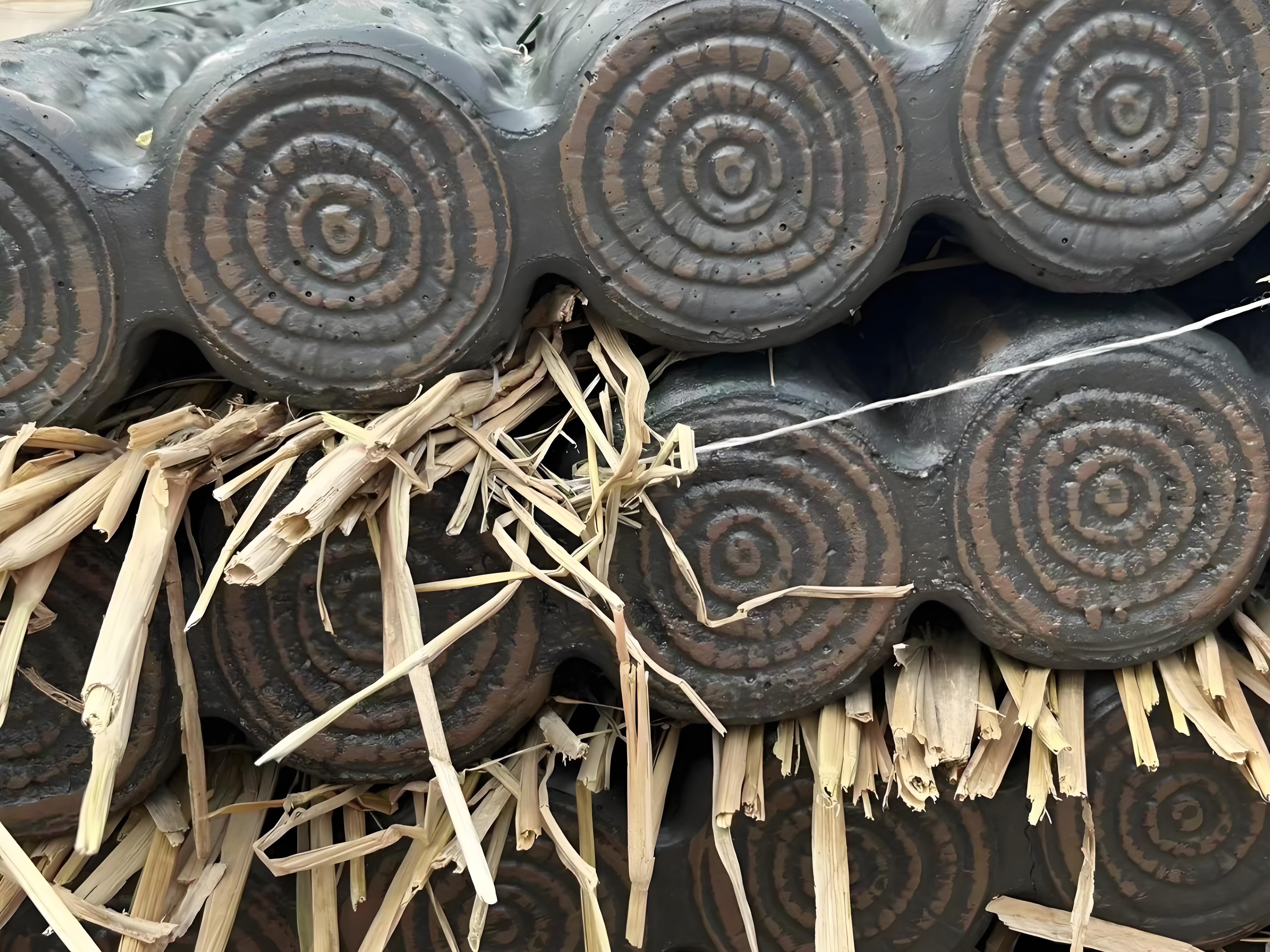 水泥樁批發(fā)廠家泓樺錦嘉-水泥仿木樁的壽命比實(shí)木樁長(zhǎng)多少年？