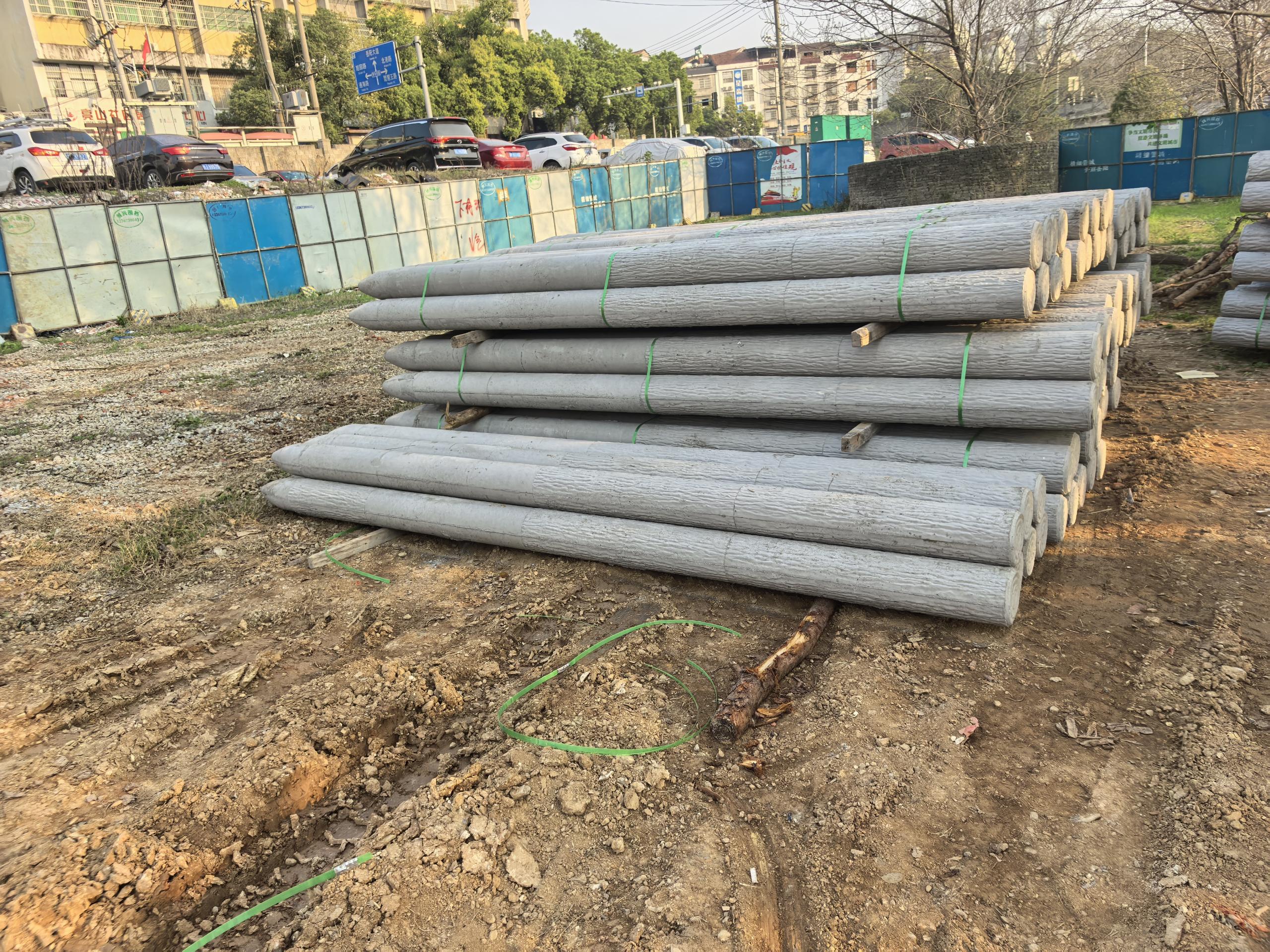 水泥仿木樁廠家泓樺錦嘉 - 水泥仿木樁適合用在河道護岸嗎？?